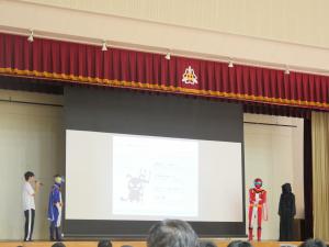 講演
