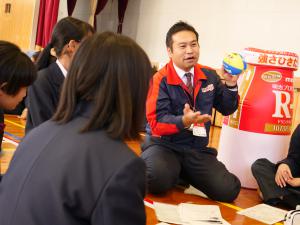 栗原さん